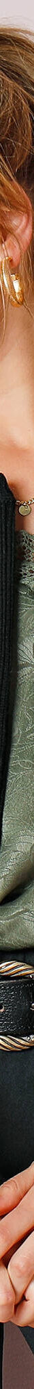 Gilet maille fantaisie boutons dorés vieillis (noir) Gilet maille fantaisie boutons dorés vieillis (noir)